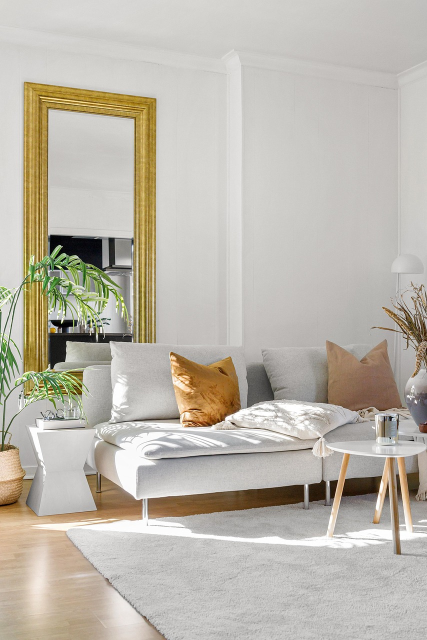 Mindful Living: Cultivating Presence and Balance in a Busy World