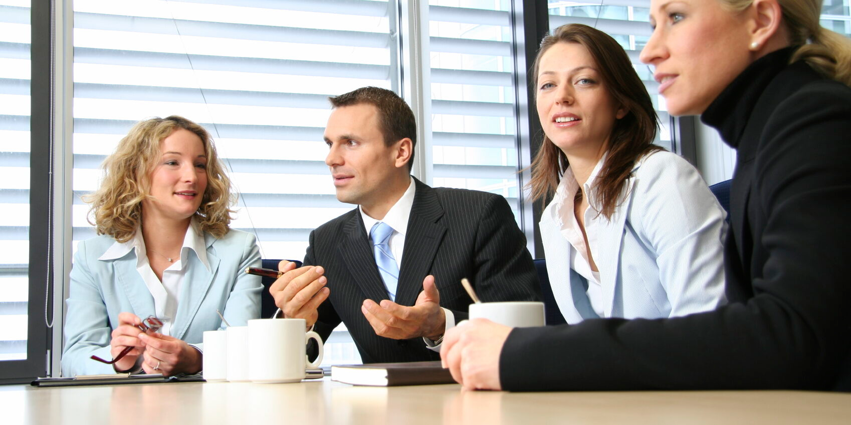 Decision-Making in Leadership: Balancing Data, Intuition, and Ethics